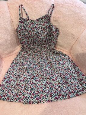 Gap floral open back pathetic strap dress size L EUC!